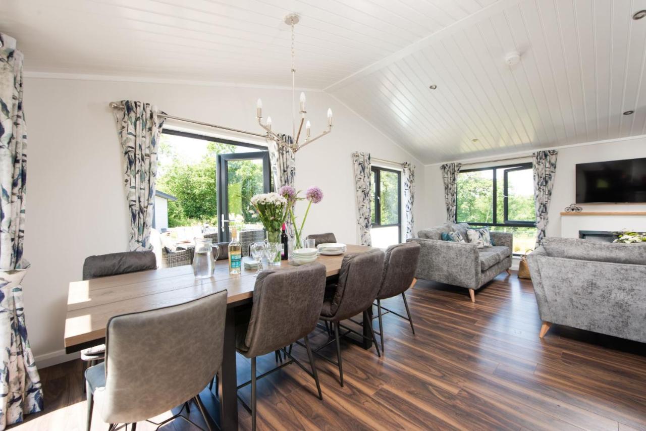 Lilac Lodge, 22 Roadford Lake Lodges Lifton Exteriér fotografie